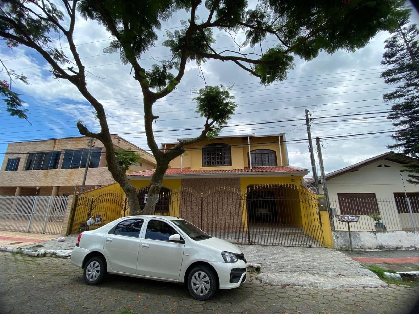 Apartamento Sobrado Com 5 E Piscina No Centro Camboriu *